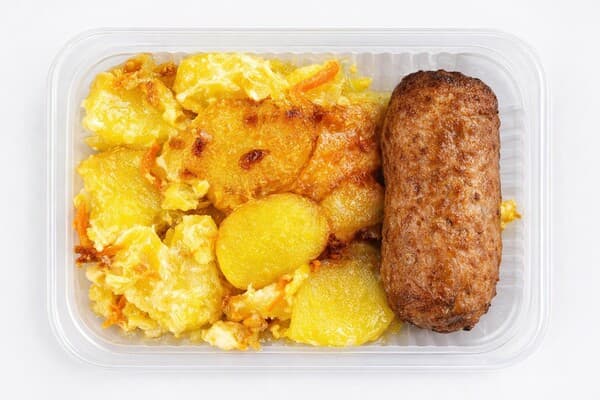 Рулет куриный с картофелем запечённым